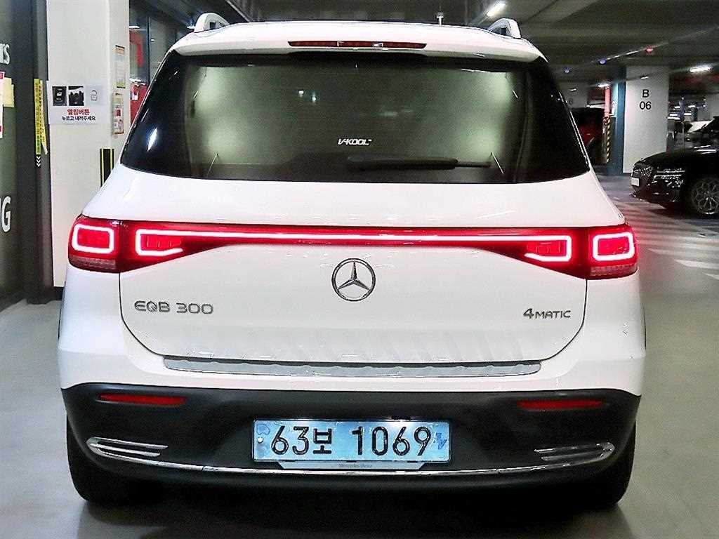 벤츠 EQB EQB (X243) EQB 300 4MATIC 일렉트릭 아트 이미지 5
