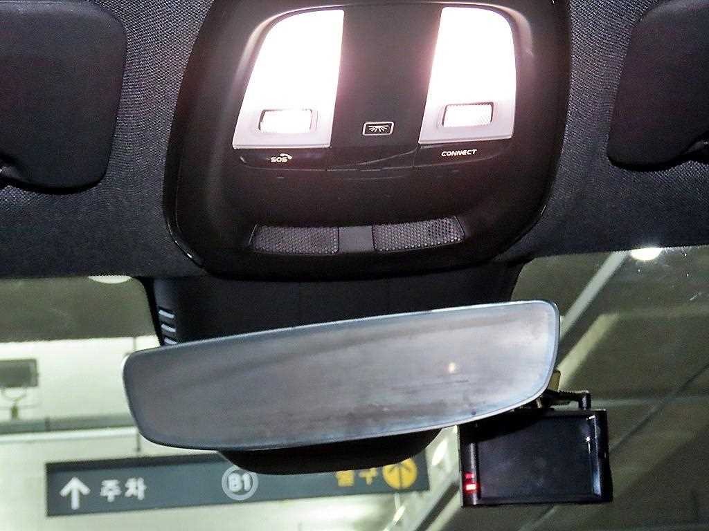 폴스타 폴스타2 롱레인지 싱글모터 이미지 15