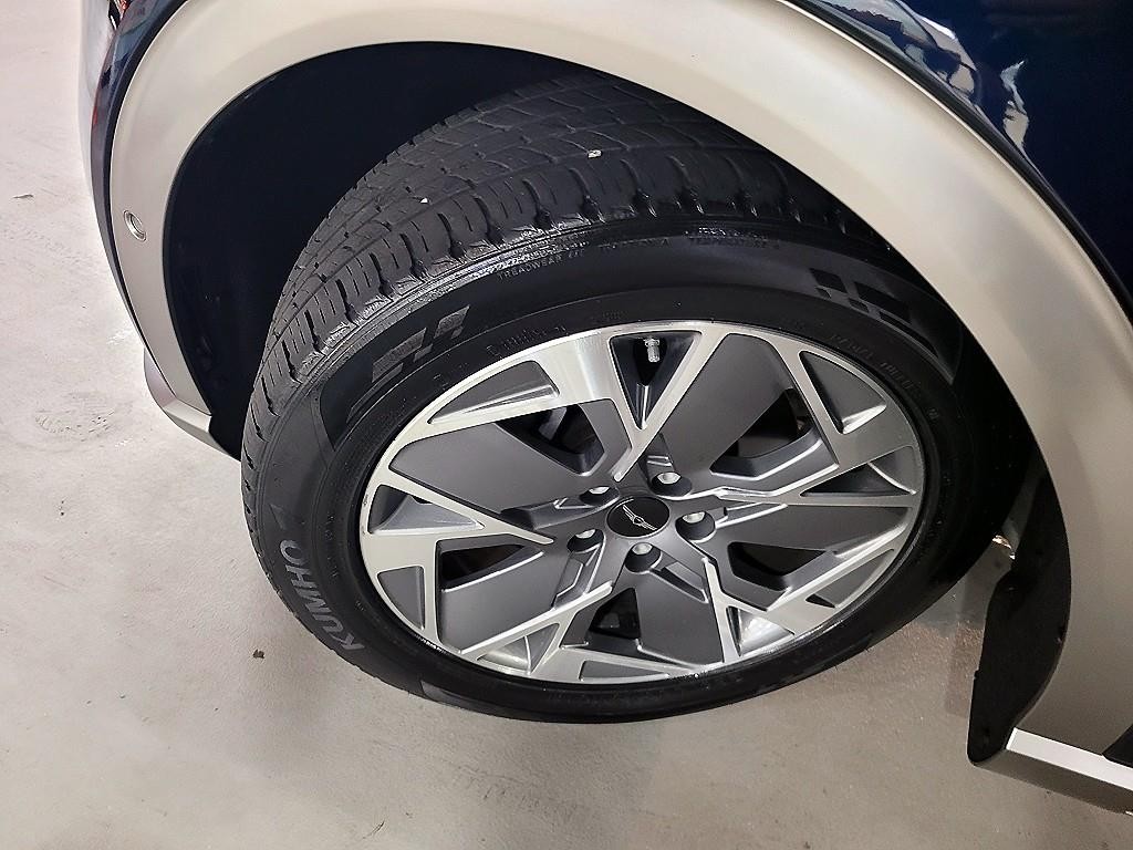 제네시스 GV60 스탠다드 2WD 이미지 20