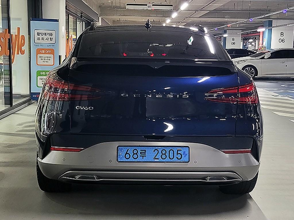 제네시스 GV60 스탠다드 2WD 이미지 5