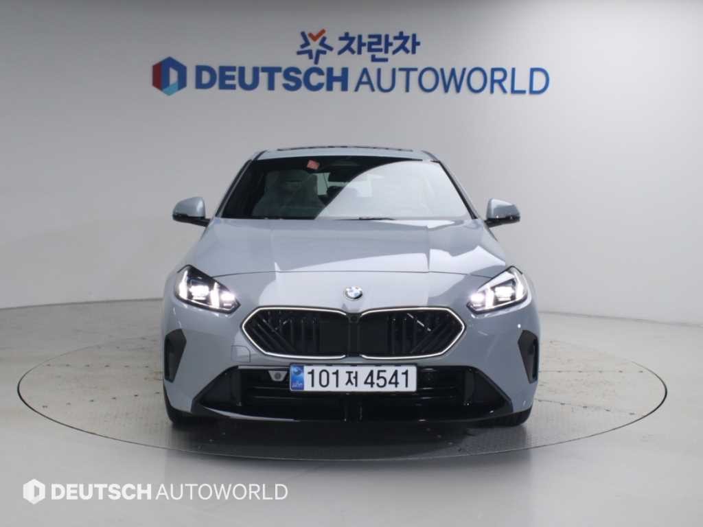 BMW 1시리즈 1시리즈 (F52) 120 M 스포츠 이미지 3