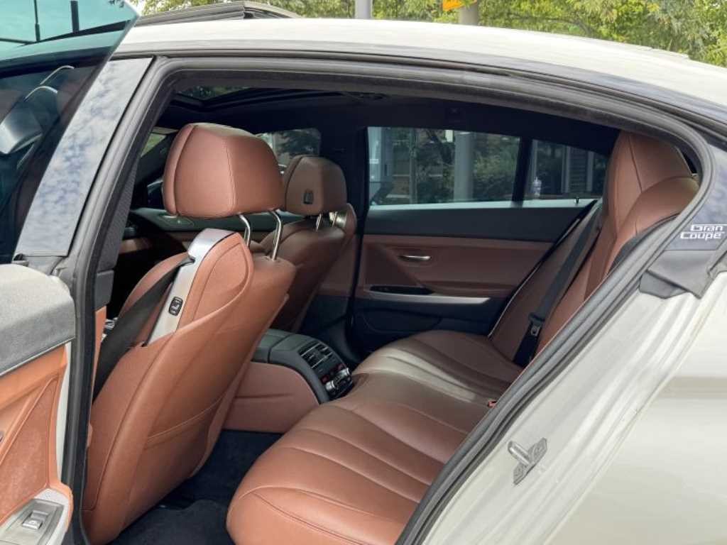 BMW 6시리즈 6시리즈 (F12) 640 그란쿠페 d xDrive M 스포츠 그란쿠페 이미지 11