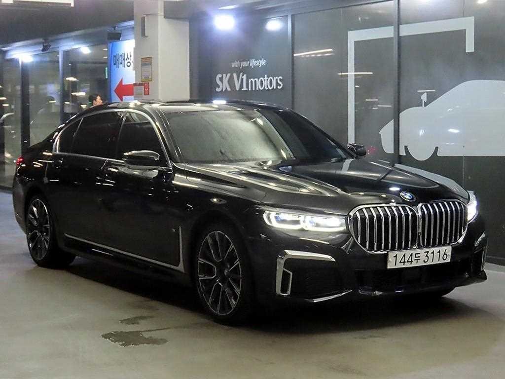 BMW 7시리즈 7시리즈 (G11) 745Le sDrive M 스포츠 이미지 2