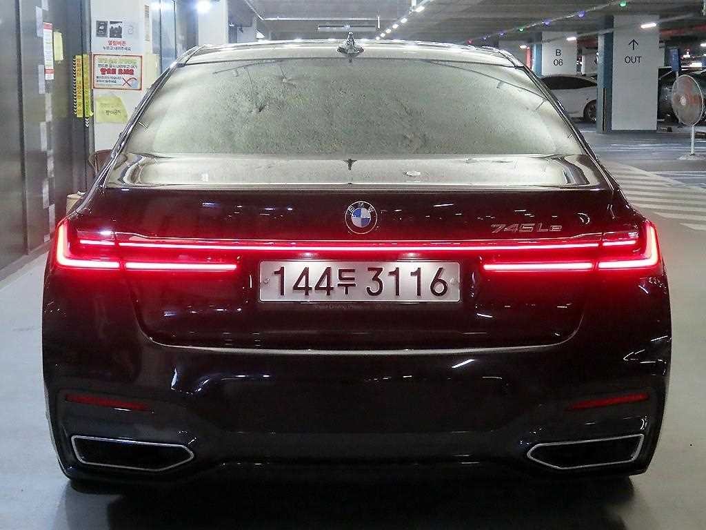 BMW 7시리즈 7시리즈 (G11) 745Le sDrive M 스포츠 이미지 5