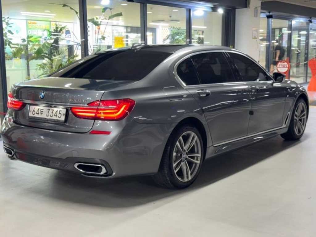 BMW 7시리즈 7시리즈 (G11) 740Ld xDrive M 스포츠 이미지 4
