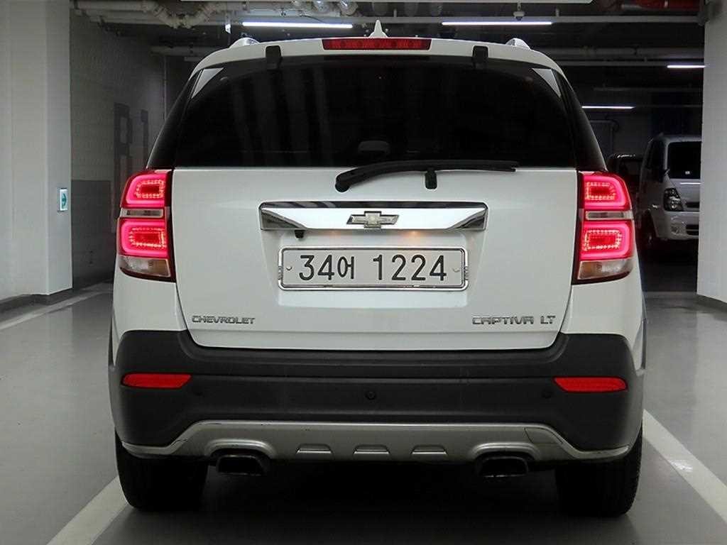 쉐보레 캡티바 2.0 2WD LT 프리미엄 이미지 3