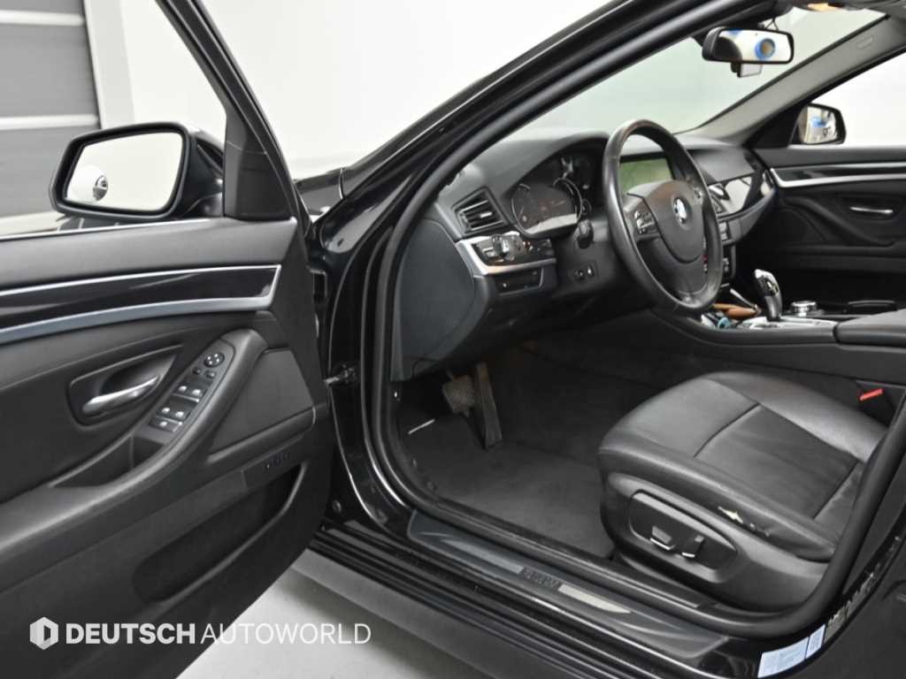 BMW 5시리즈 5시리즈 (F10) 520d xDrive 이미지 11