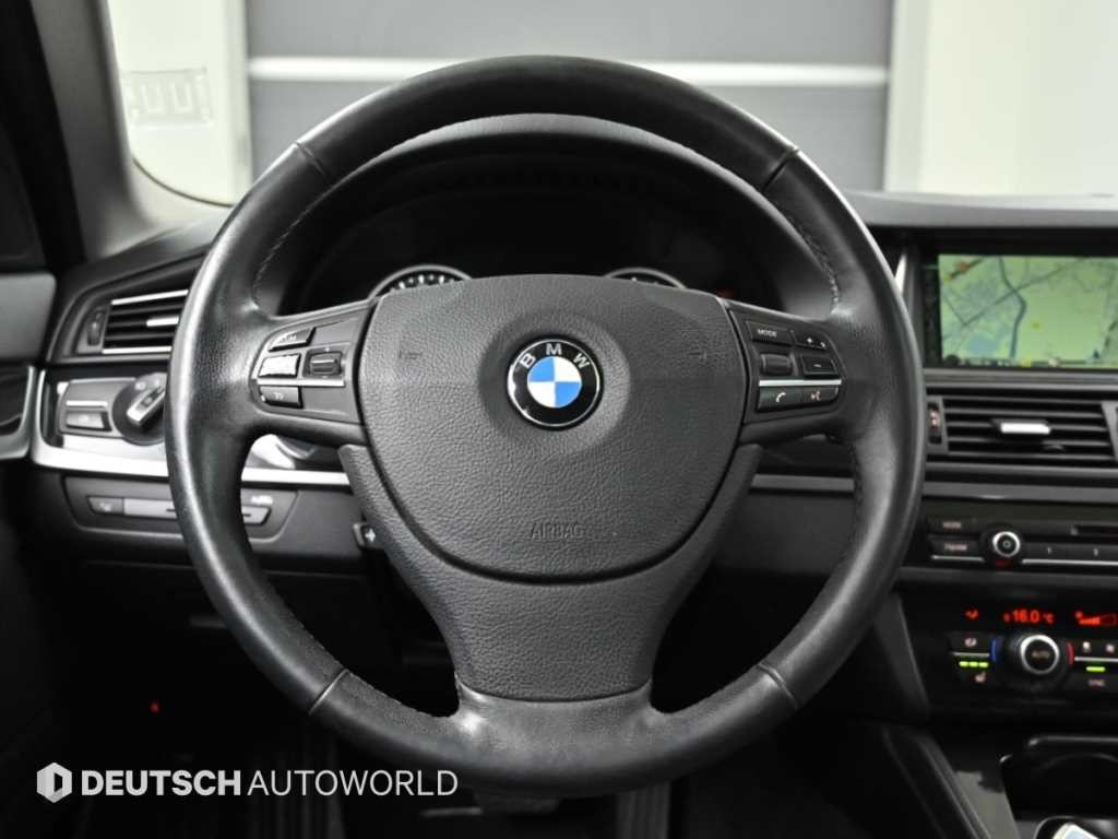BMW 5시리즈 5시리즈 (F10) 520d xDrive 이미지 13
