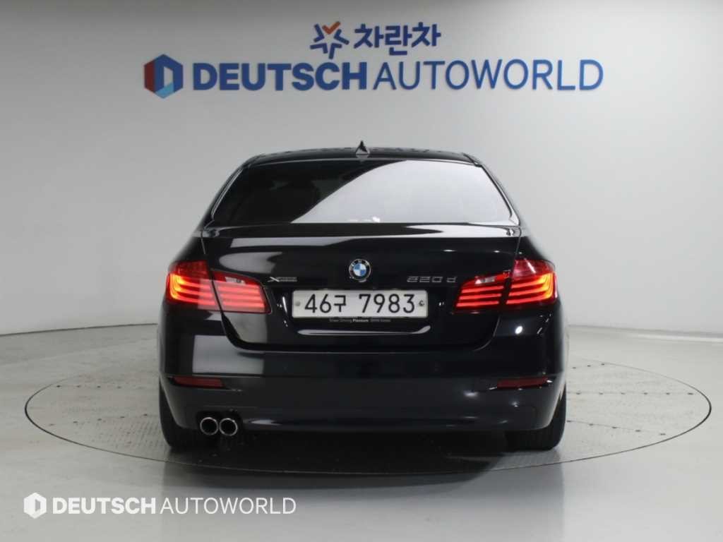 BMW 5시리즈 5시리즈 (F10) 520d xDrive 이미지 4