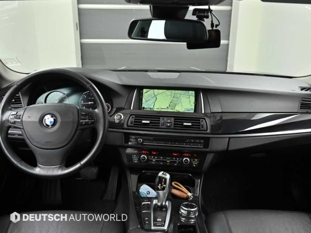 BMW 5시리즈 5시리즈 (F10) 520d xDrive 이미지 7