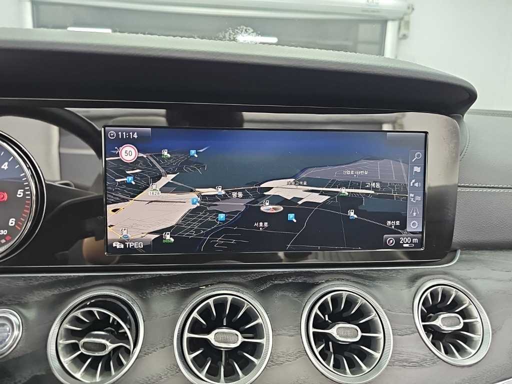 벤츠 E 클래스 E-클래스 W213 E220d 카브리올레 이미지 14