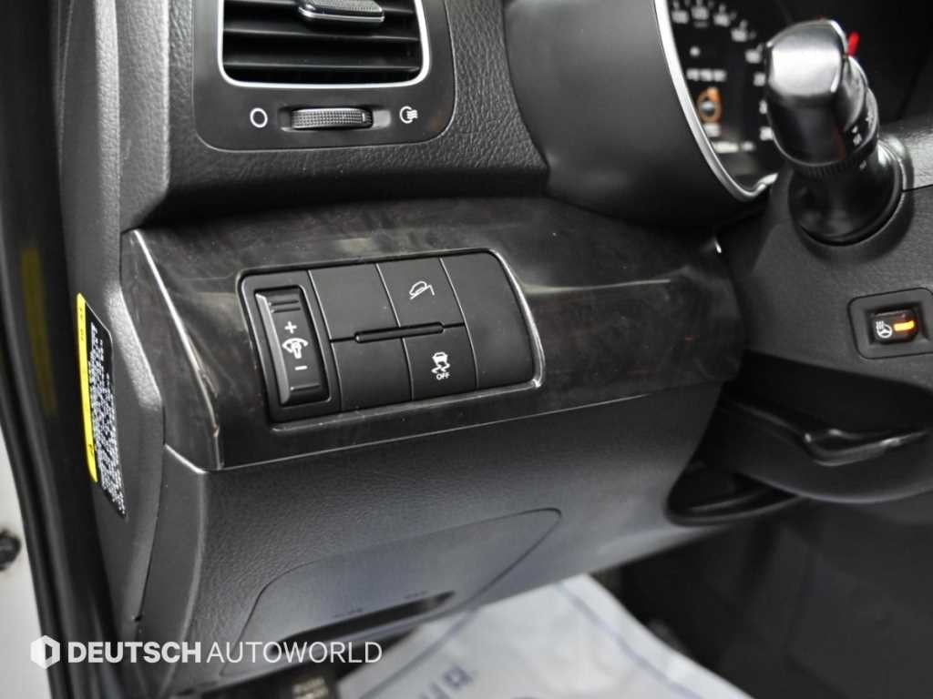 기아 쏘렌토 뉴 쏘렌토 R 2WD 2.0 TLX 스페셜 이미지 17