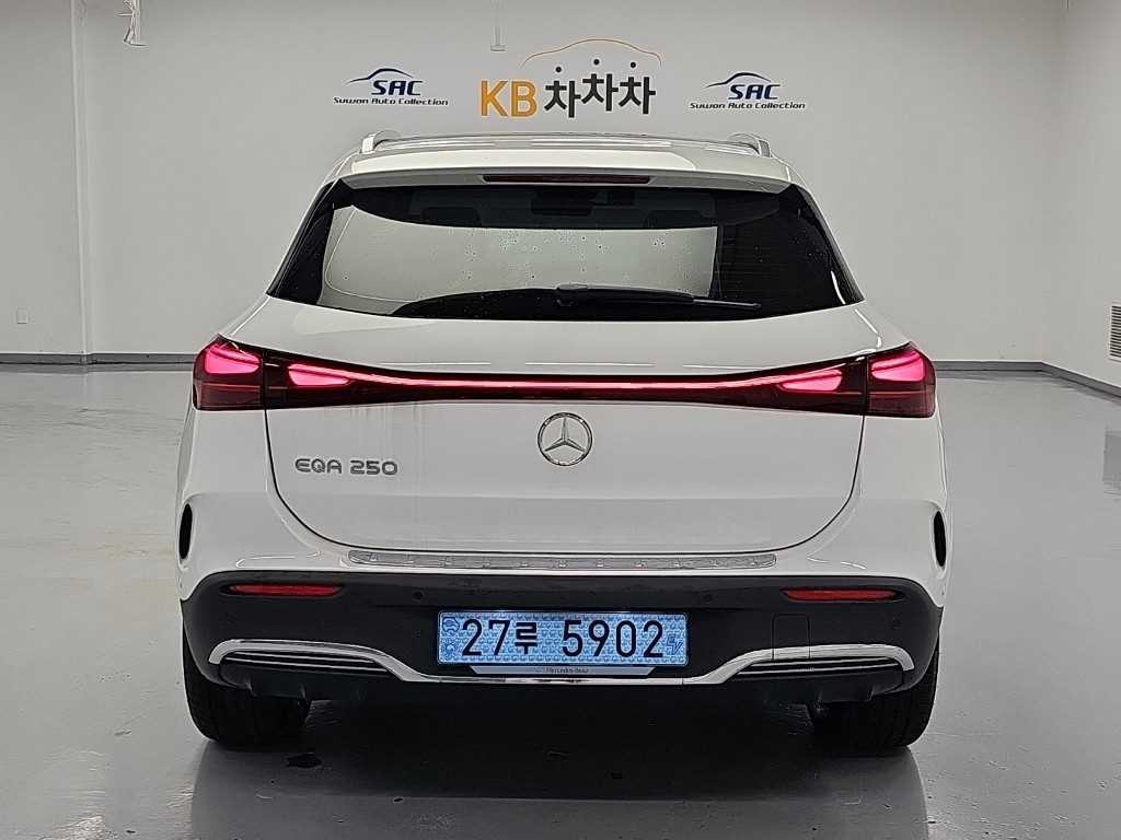 벤츠 EQA EQA H243 EQA 250 AMG 라인 이미지 3