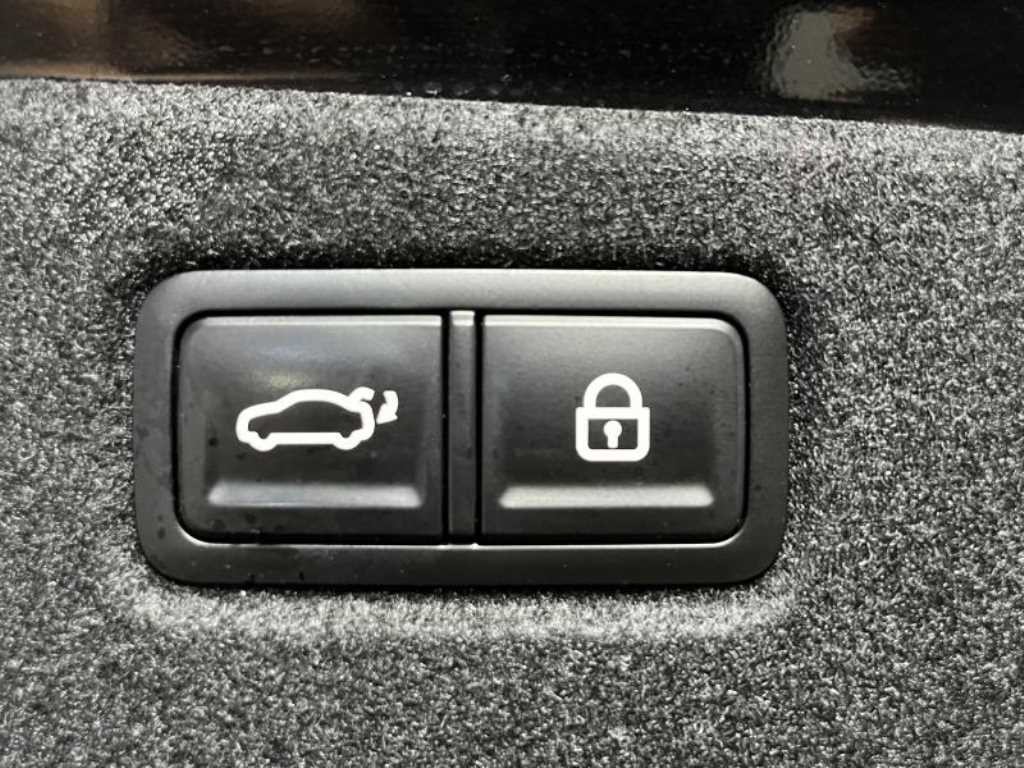 기아 K9 더 뉴 K9 2세대 3.8 GDI AWD 이미지 6