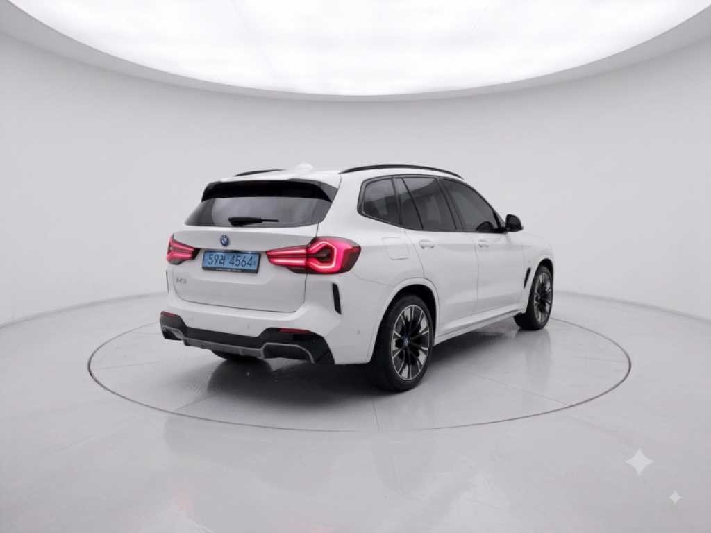 BMW iX3 iX3 (G08) M 스포츠 기본형 이미지 4