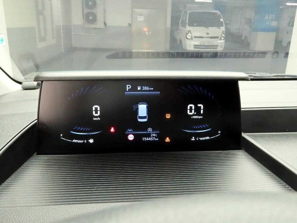 현대 스타리아 2WD 디젤 카고 스마트 3인승 이미지 7