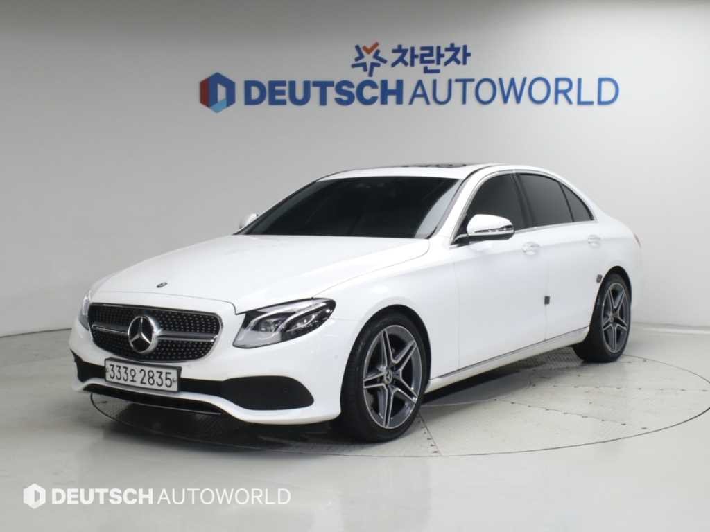 벤츠 E 클래스 E-클래스 W213 E220d 익스클루시브 이미지 1