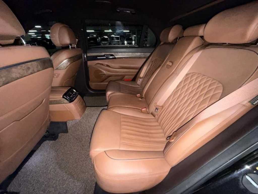 제네시스 G90 3.8 GDI AWD 프리미엄 럭셔리 이미지 8