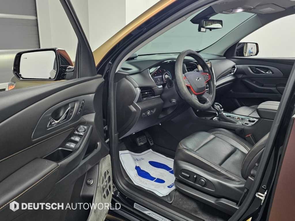 쉐보레 트래버스 3.6 AWD 레드라인 이미지 11