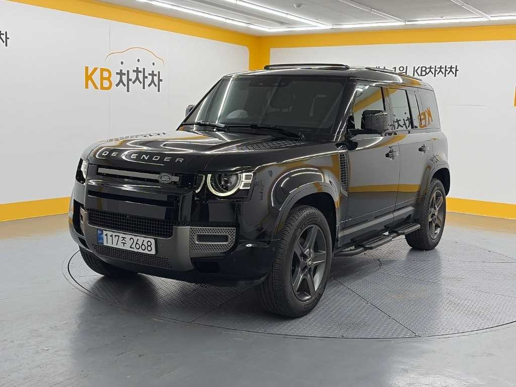 랜드로버 디펜더 디펜더 (L663) 110 P300 X-Dynamic SE 이미지 1