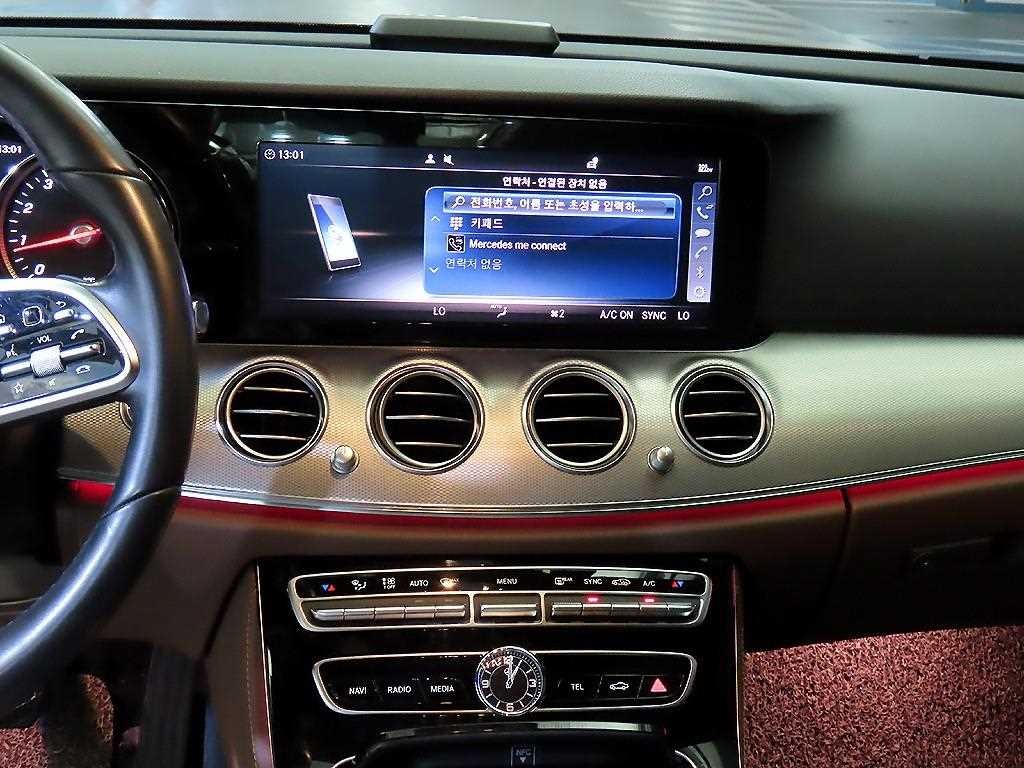 벤츠 E 클래스 E-클래스 W213 E300 아방가르드 이미지 11