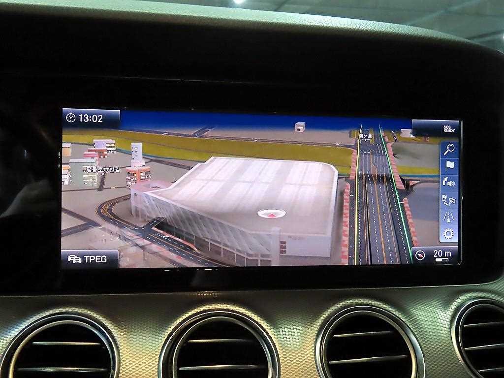벤츠 E 클래스 E-클래스 W213 E300 아방가르드 이미지 13