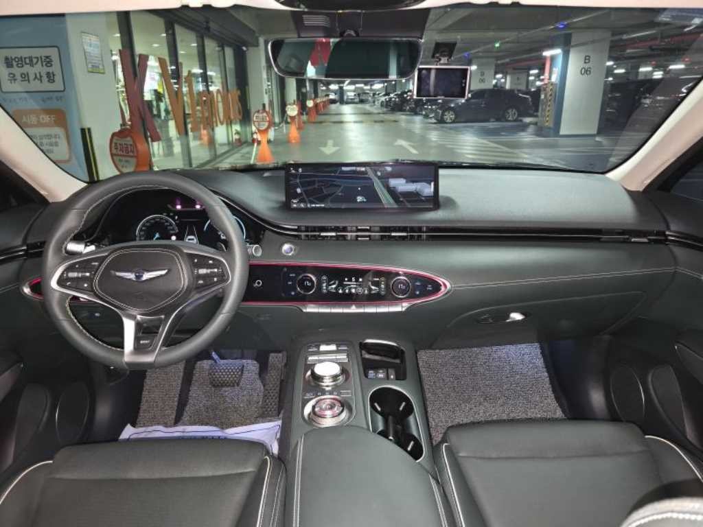 제네시스 GV70 일렉트리파이드 GV70 e-AWD 이미지 11