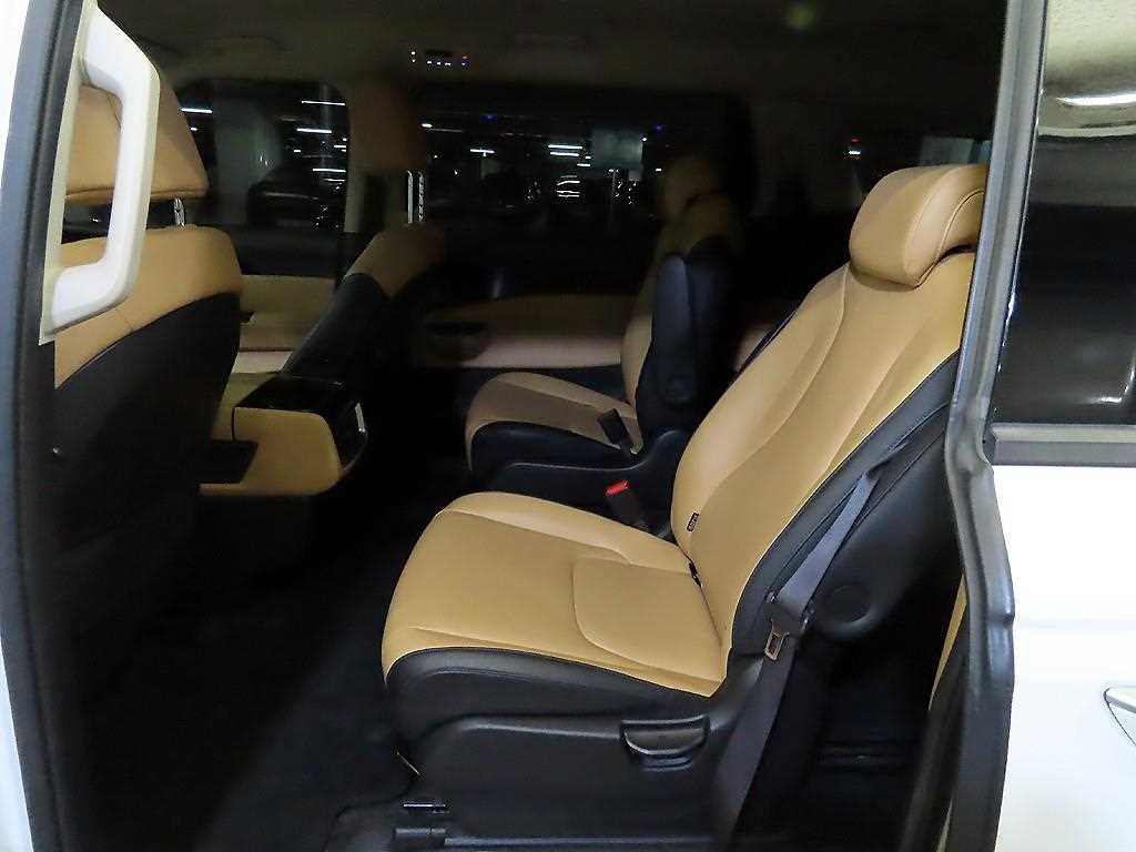 기아 카니발 카니발 4세대 디젤 9인승 노블레스 이미지 7