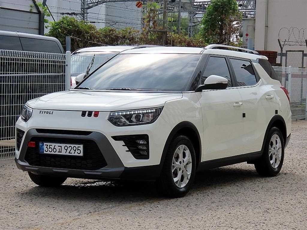 KG모빌리티(쌍용) 티볼리 더 뉴 티볼리 에어 2WD 가솔린 1.5 A5 이미지 2