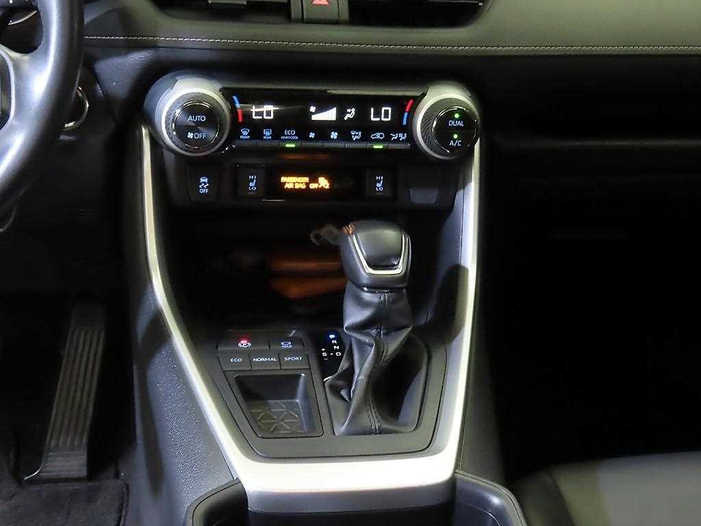 토요타 라브4 RAV4(5세대) 2.5 2WD 이미지 12