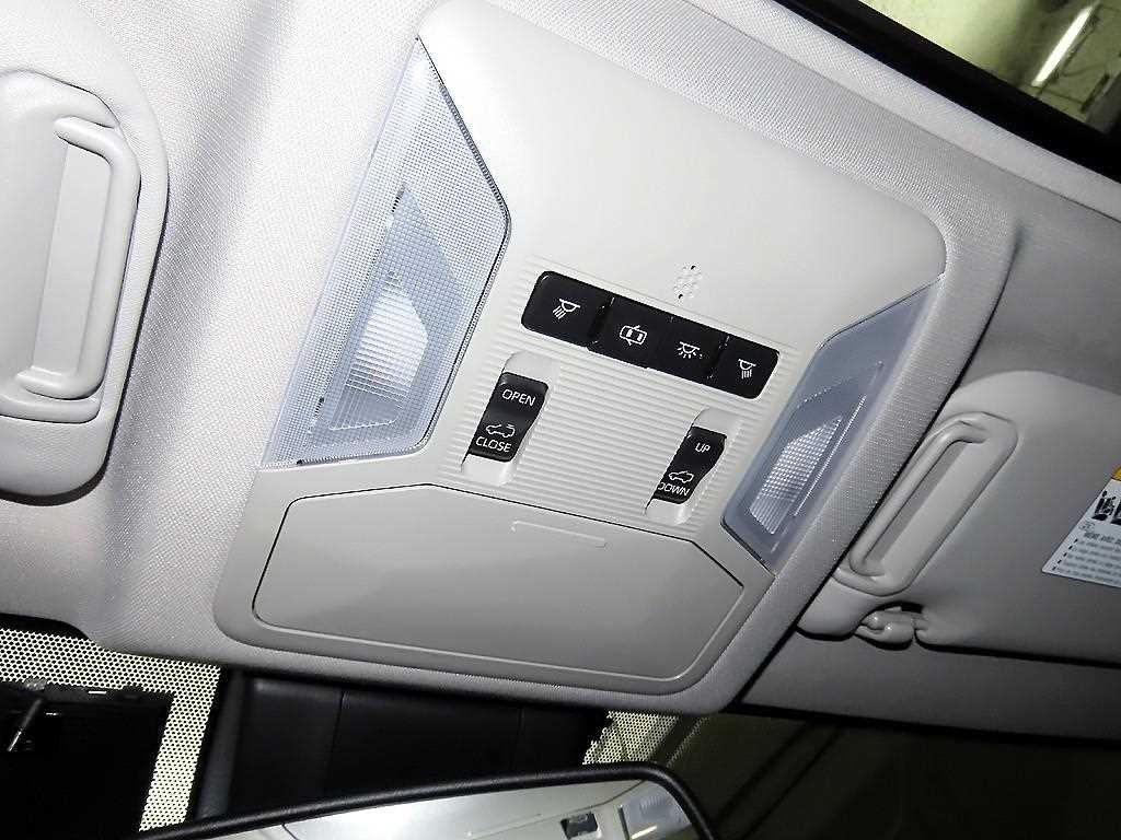 토요타 라브4 RAV4(5세대) 2.5 2WD 이미지 15