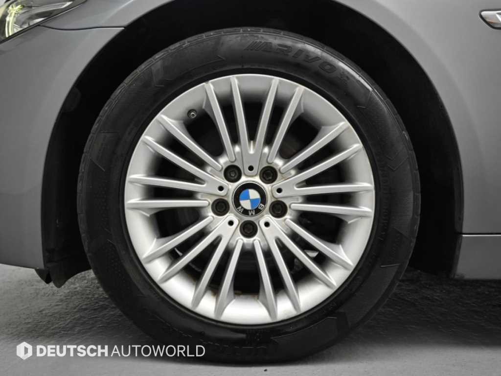 BMW 5시리즈 5시리즈 (F10) 520d 이미지 5