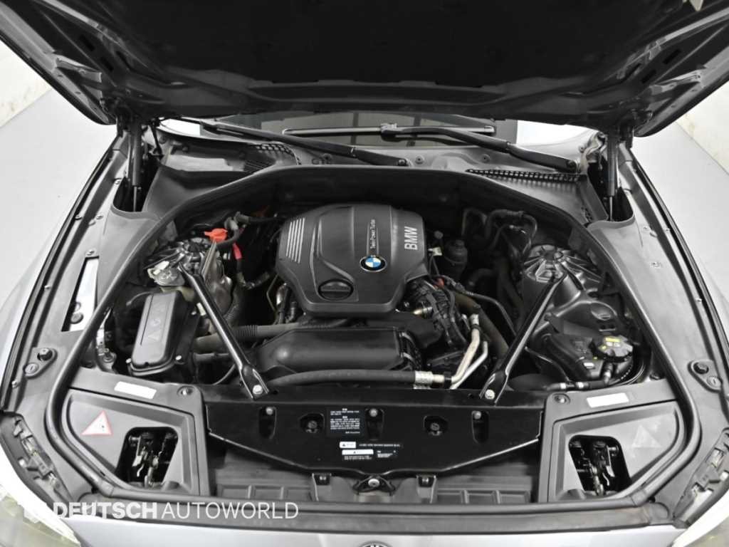 BMW 5시리즈 5시리즈 (F10) 520d 이미지 6