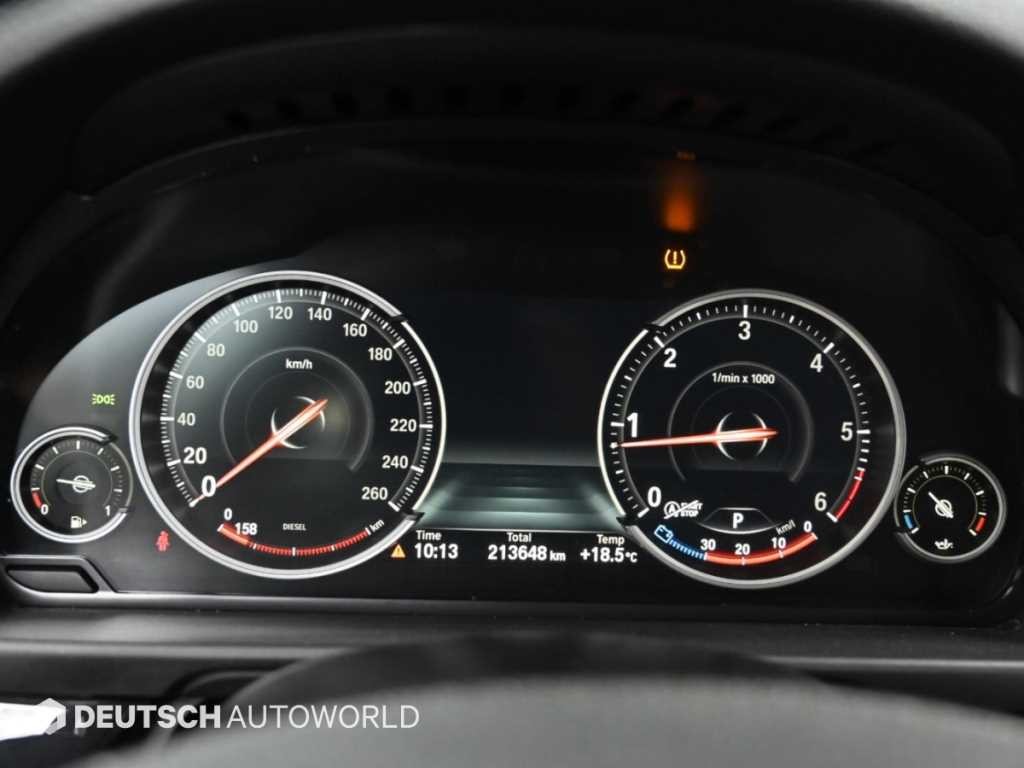 BMW 5시리즈 5시리즈 (F10) 520d 이미지 8