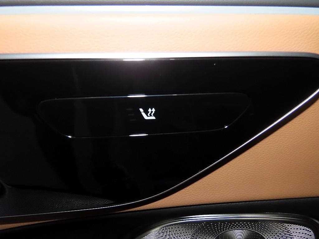 벤츠 E 클래스 E-클래스 W214 E300 4MATIC AMG Line 이미지 14