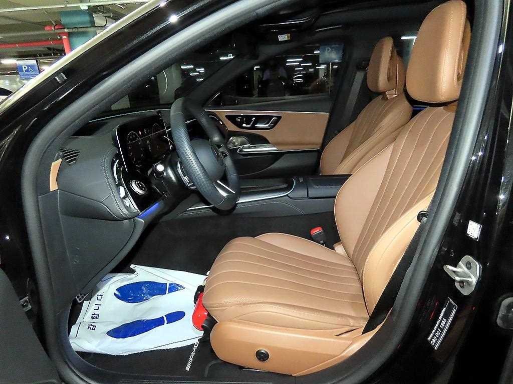 벤츠 E 클래스 E-클래스 W214 E300 4MATIC AMG Line 이미지 6