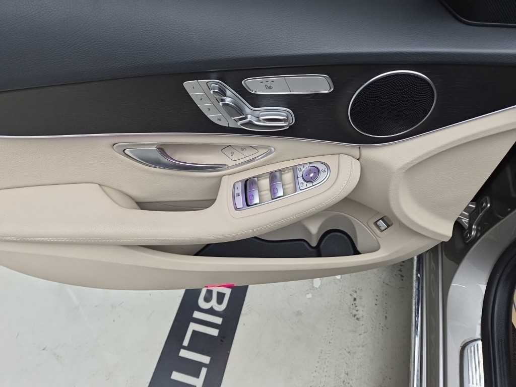 벤츠 C 클래스 C클래스 W205 C220 d 아방가르드 이미지 11