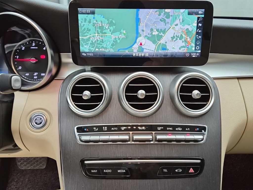 벤츠 C 클래스 C클래스 W205 C220 d 아방가르드 이미지 12