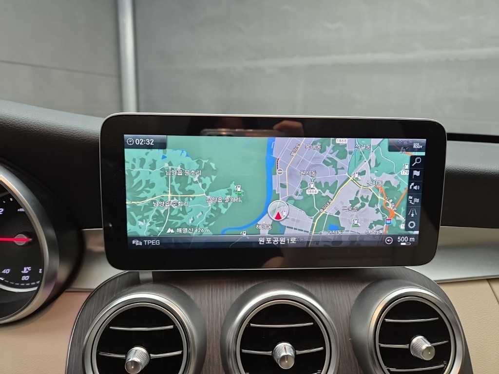벤츠 C 클래스 C클래스 W205 C220 d 아방가르드 이미지 13