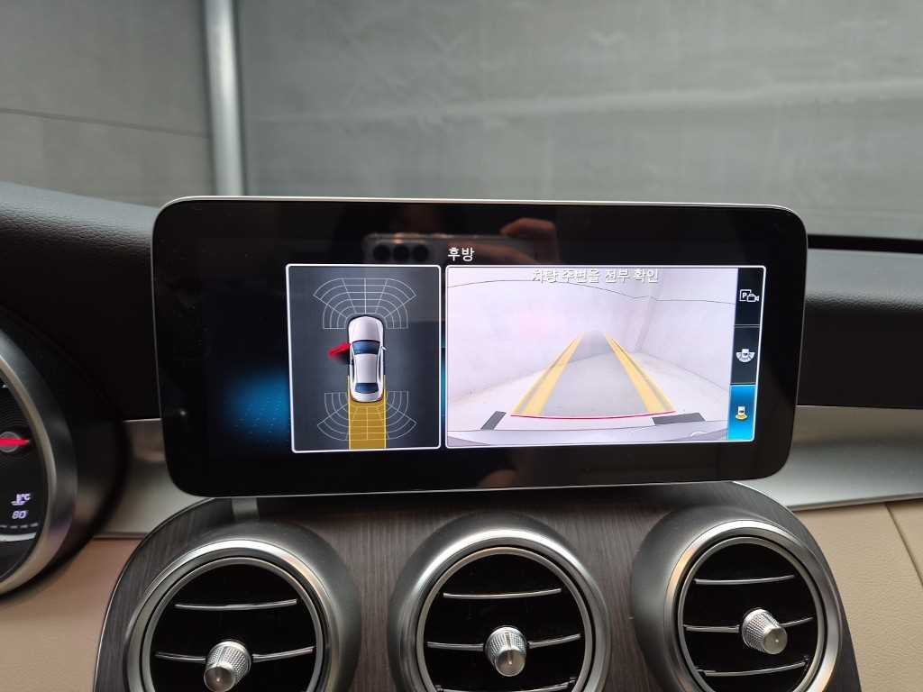 벤츠 C 클래스 C클래스 W205 C220 d 아방가르드 이미지 14