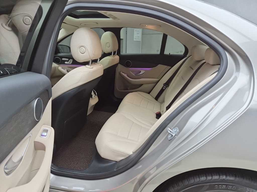 벤츠 C 클래스 C클래스 W205 C220 d 아방가르드 이미지 6