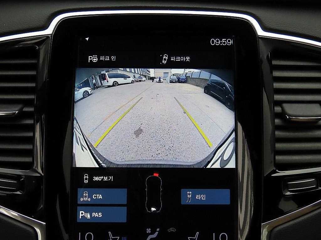 볼보 XC90 XC90 2세대 2.0 T8 AWD 인스크립션 이미지 14
