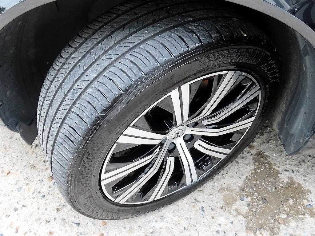 볼보 XC90 XC90 2세대 2.0 T8 AWD 인스크립션 이미지 20