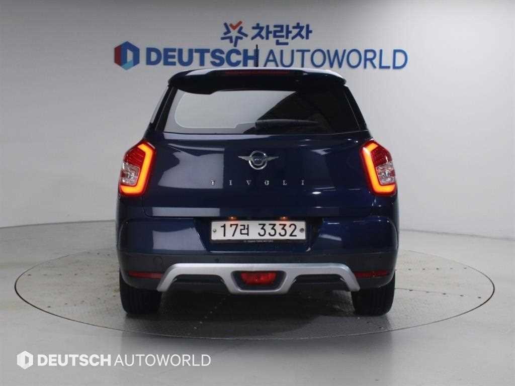 KG모빌리티(쌍용) 티볼리 티볼리 에어 4WD 디젤 1.6 RX 플러스 패키지 이미지 4