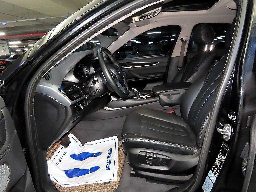 BMW X6 X6 (F16) xDrive 30d 이미지 7
