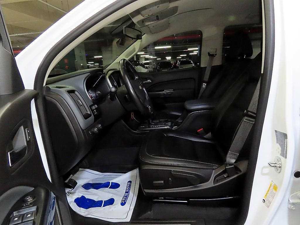 쉐보레 콜로라도 리얼 뉴 콜로라도 3.6 익스트림 4WD 이미지 6