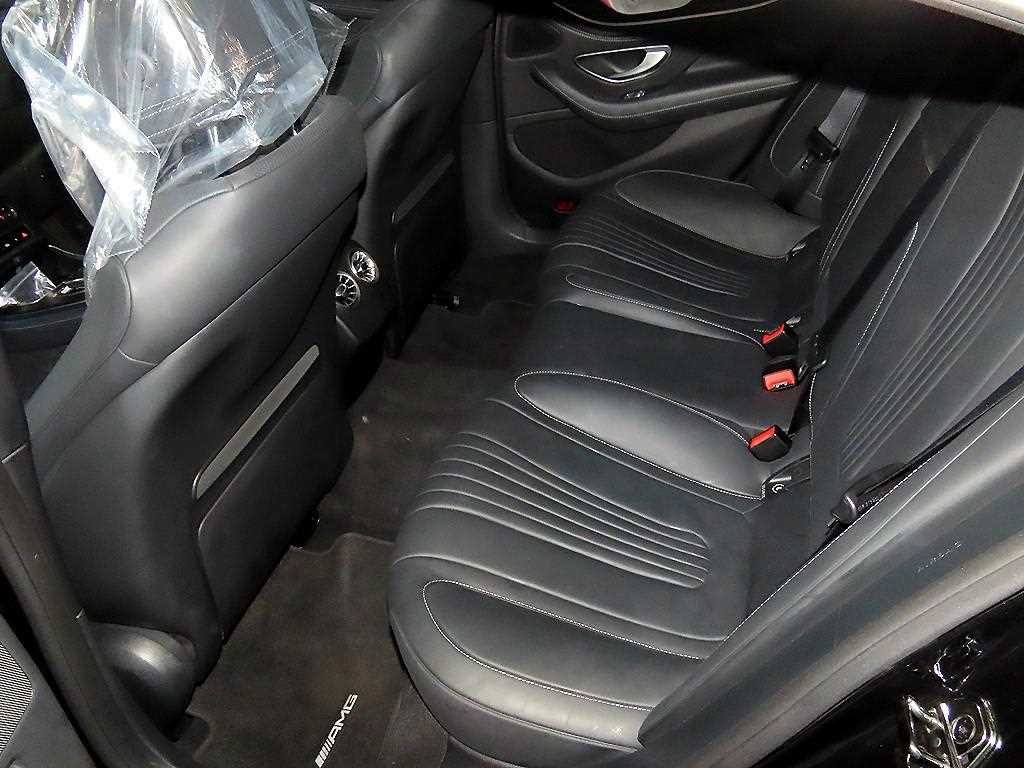 벤츠 CLS 클래스 CLS클래스 C257 CLS 300d 4MATIC 이미지 7