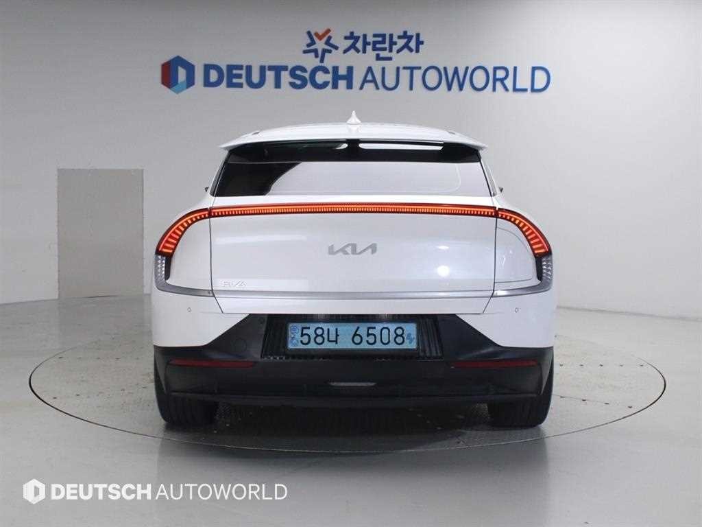 기아 EV6 롱레인지 AWD 에어 이미지 4