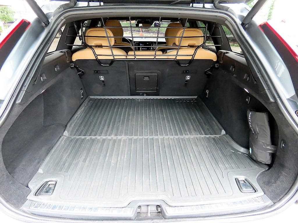 볼보 V90 V90 크로스컨트리 T5 프로 AWD 이미지 17