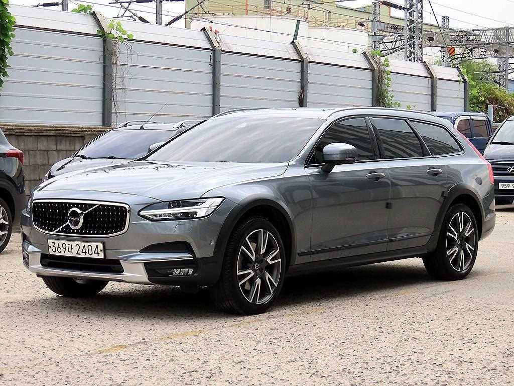 볼보 V90 V90 크로스컨트리 T5 프로 AWD 이미지 2
